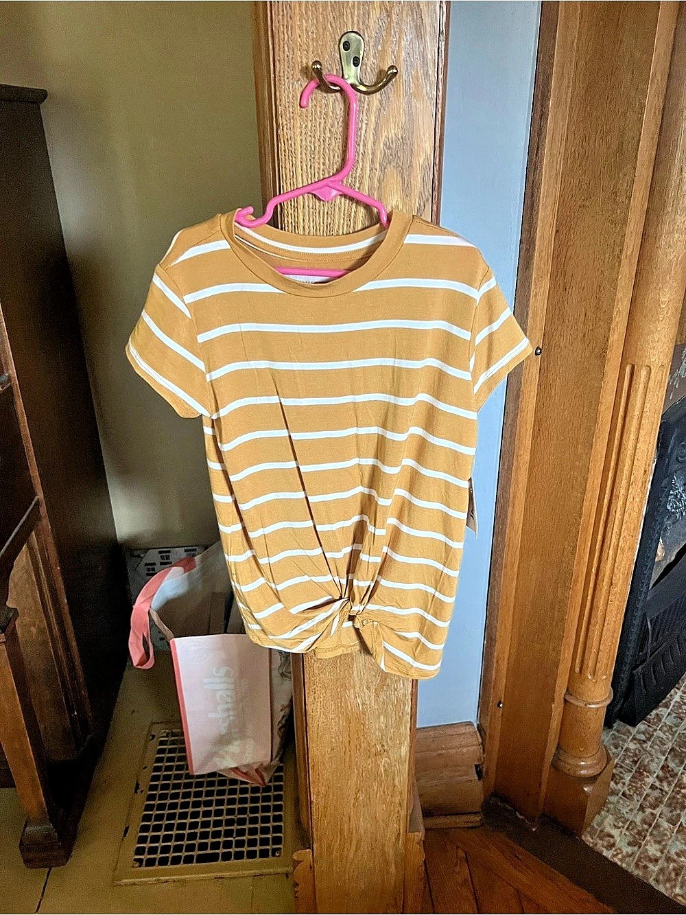 Ryder The Twist - Front Top Striped Twist-Front Top in Orange & White Size